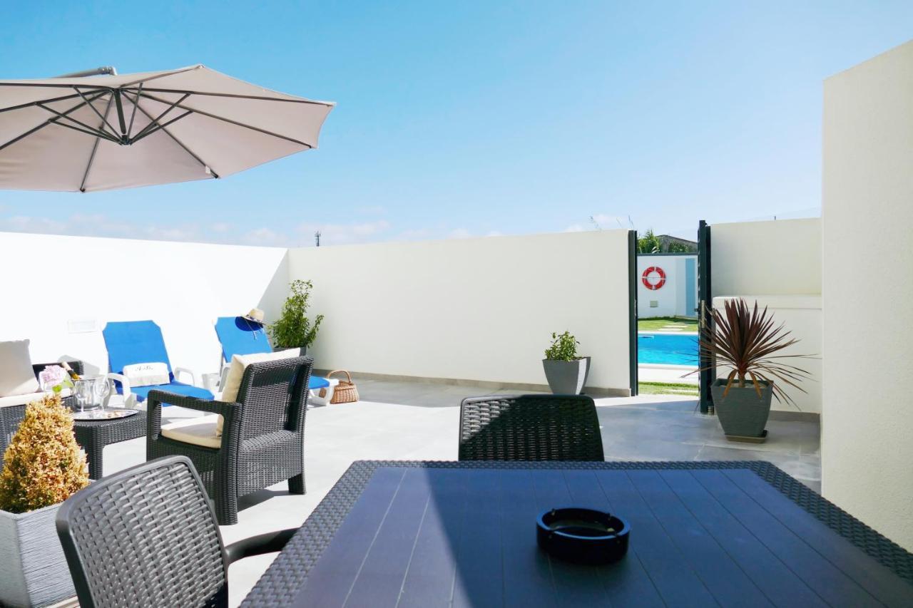 Baleal Poolfront Apartment ภายนอก รูปภาพ